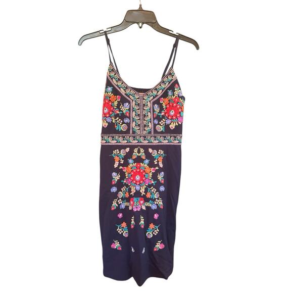 La Reyna Embroidered Boho Dress M. Coachella CottageCore Bohemian Chic Festival - Picture 1 of 10